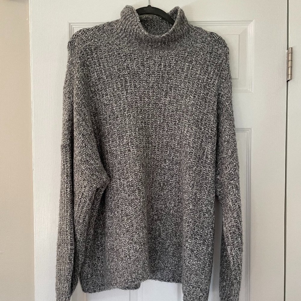 Large American Eagle Oversized Sweater